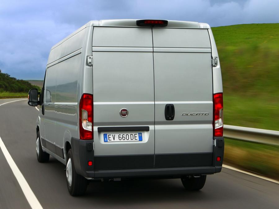  Fiat Ducato Van L3H2 2014 года  (фото 2 из 27)